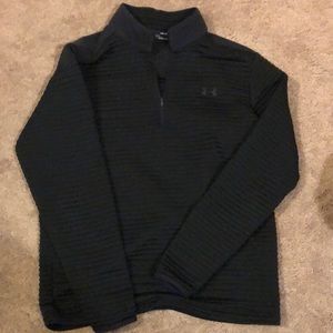 Black UA quarter zip